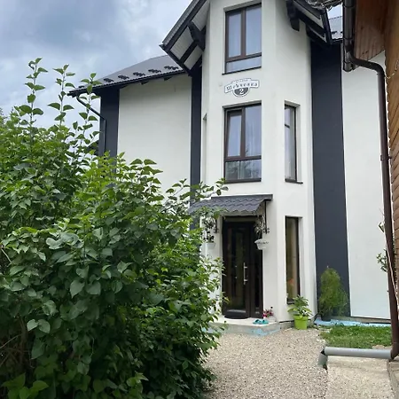 Nad Prutom Casa de Férias